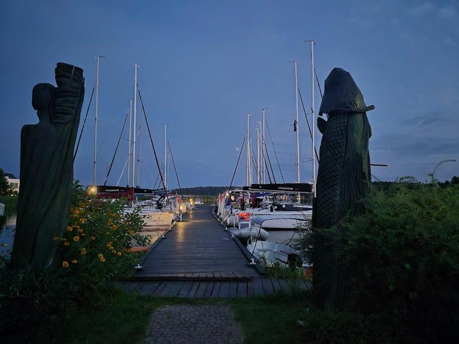 Pensjonat Rybaczowka - Noclegi, Restauracja, Port Bogaczewo  Exterior foto